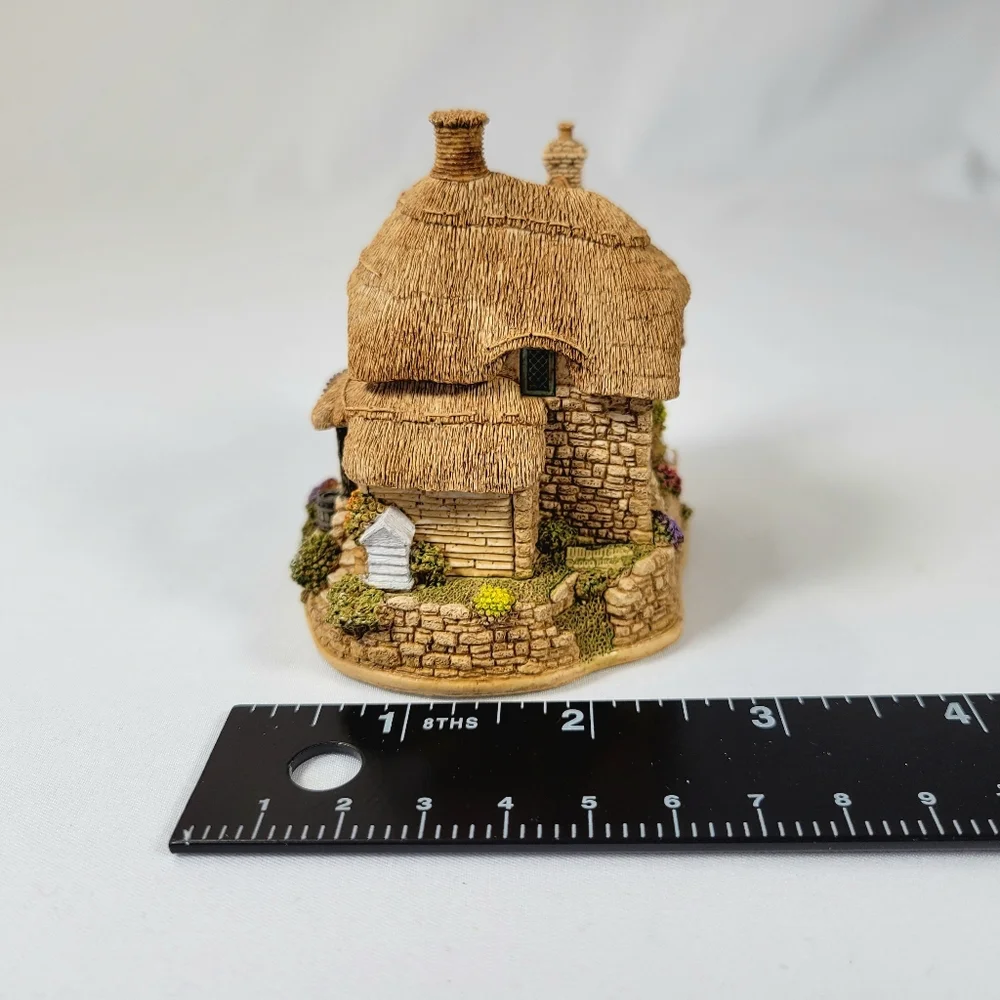 Lilliput Lane 